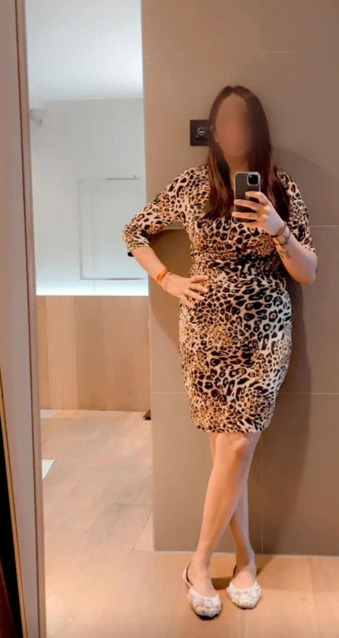 Call Girls in Rajkot